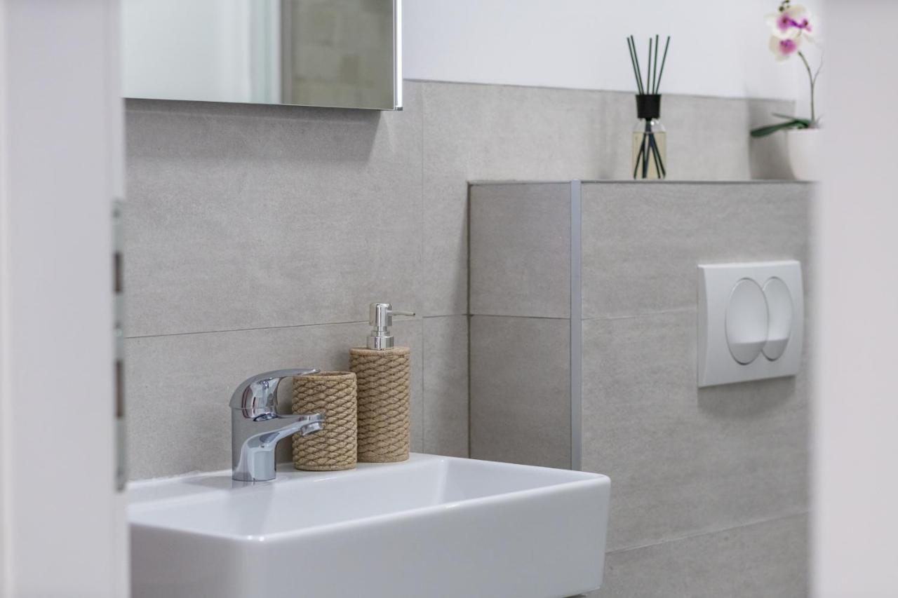 Apartman Angel Apartment Zadar Ngoại thất bức ảnh